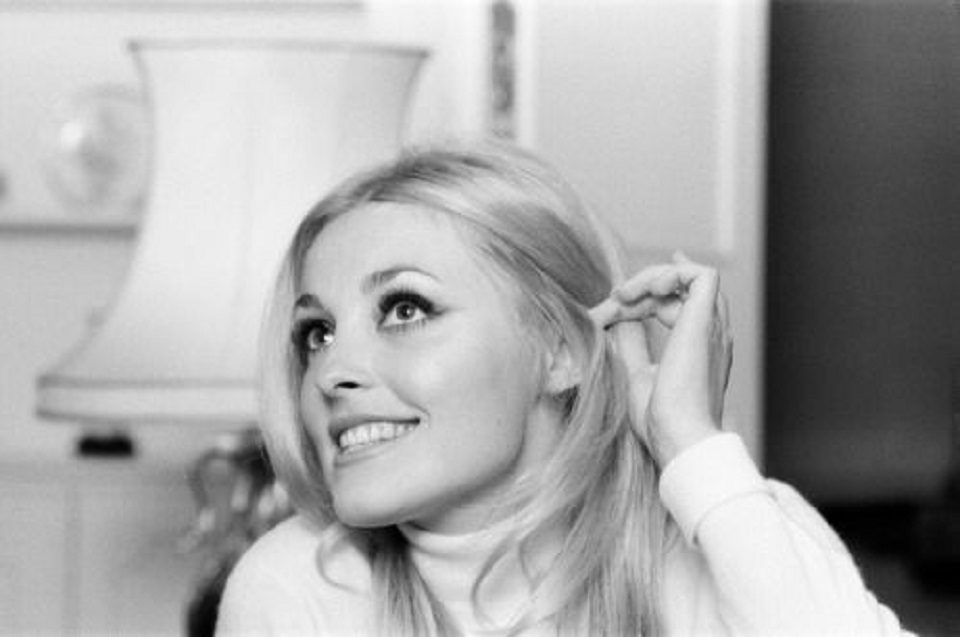 actress