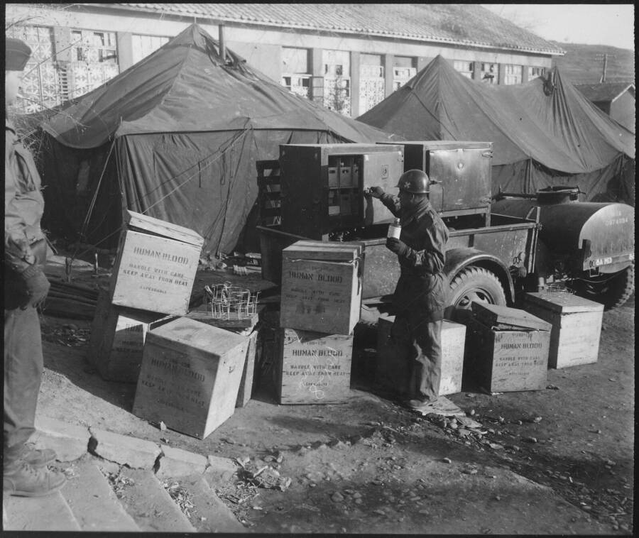 General notes: Use War and Conflict Number 1456 when ordering a reproduction or requesting information about this image.